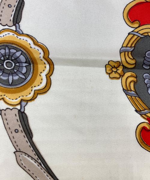 HERMES（エルメス）HERMES (エルメス) スカーフ ホワイト×レッドの古着・服飾アイテム