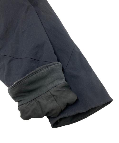 ARC'TERYX VEILANCE（アークテリクスヴェイランス）ARC'TERYX VEILANCE (アークテリクス ヴェイランス) MIONN JACKET ブラック サイズ:SIZE Mの古着・服飾アイテム