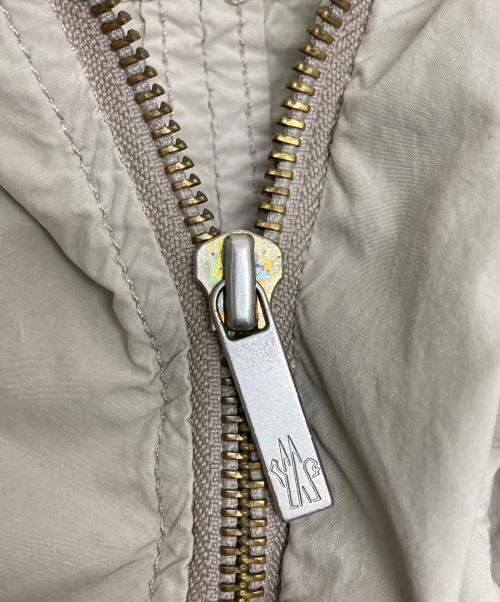 MONCLER（モンクレール）MONCLER (モンクレール) ファティーグジャケット ブラウン サイズ:SIZE 2の古着・服飾アイテム