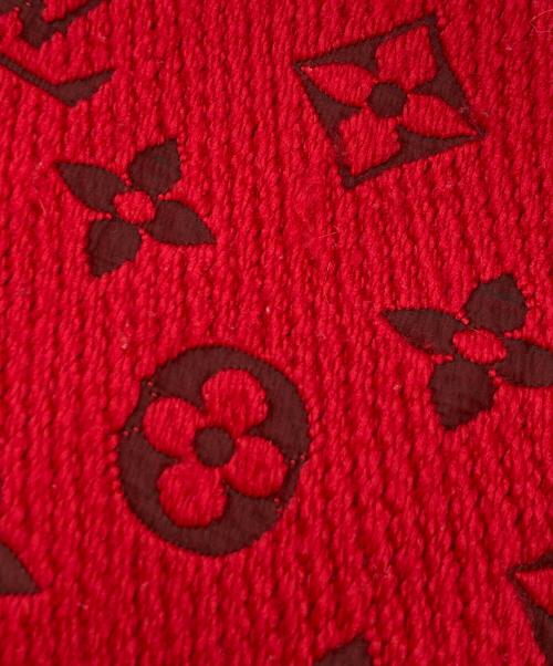 LOUIS VUITTON（ルイ ヴィトン）LOUIS VUITTON (ルイ ヴィトン) エシャルプ ロゴマニア モノグラム マフラー レッドの古着・服飾アイテム