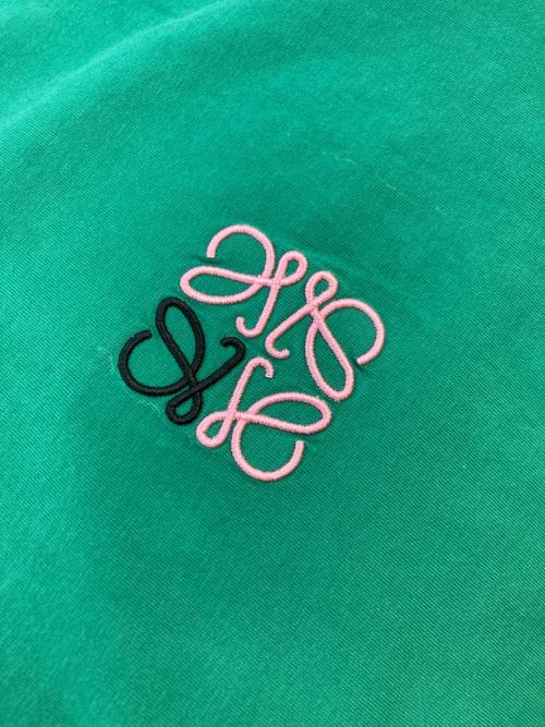 LOEWE（ロエベ）LOEWE (ロエベ) レギュラーフィットアナグラムTシャツ グリーン サイズ:SIZE4XLの古着・服飾アイテム