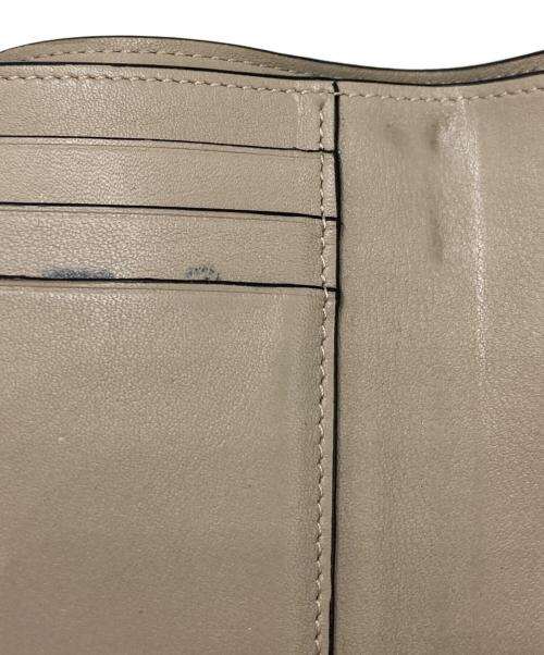 LOEWE（ロエベ）LOEWE (ロエベ) スリムジップバイフォールドウォレット ベージュ×グリーンの古着・服飾アイテム