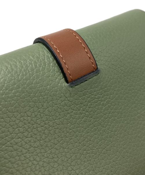 LOEWE（ロエベ）LOEWE (ロエベ) スリムジップバイフォールドウォレット ベージュ×グリーンの古着・服飾アイテム