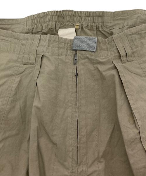 JIAN YE（ジェン イェ）JIAN YE (ジェン イェ) BASIC UNIT 2 カーキ サイズ:FREEの古着・服飾アイテム