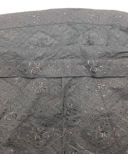 tricot COMME des GARCONS（トリココムデギャルソン）tricot COMME des GARCONS (トリココムデギャルソン) 花柄刺繍スカート ブラック サイズ:SIZE Mの古着・服飾アイテム