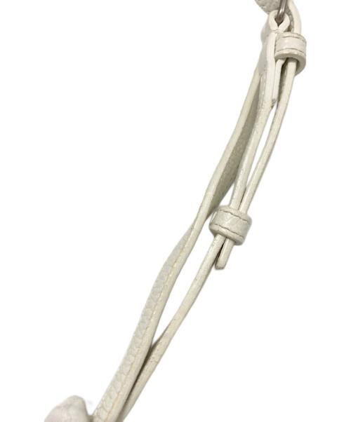 BALENCIAGA（バレンシアガ）BALENCIAGA (バレンシアガ) フォンショルダーポーチ ホワイトの古着・服飾アイテム