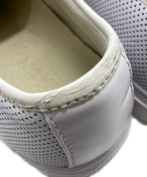 LACOSTE（ラコステ）LACOSTE (ラコステ) スニーカー ホワイト サイズ:27の古着・服飾アイテム