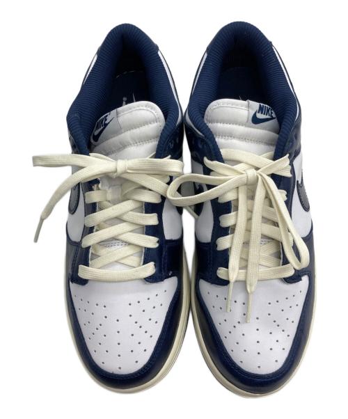 NIKE（ナイキ）NIKE (ナイキ) WMNS DUNK LOW PRM ネイビー×ホワイト サイズ:27.5の古着・服飾アイテム