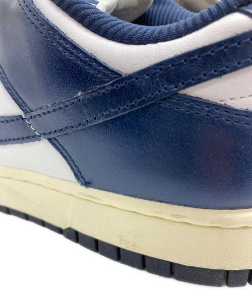 NIKE（ナイキ）NIKE (ナイキ) WMNS DUNK LOW PRM ネイビー×ホワイト サイズ:27.5の古着・服飾アイテム