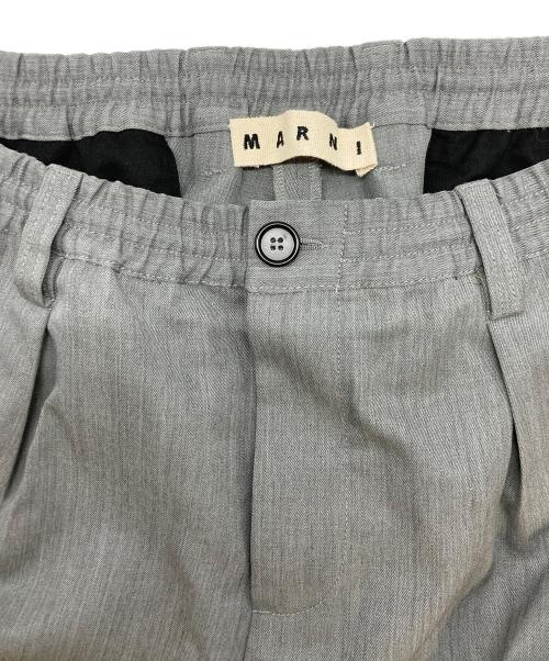 MARNI（マルニ）MARNI (マルニ) ウールギャバジンシャーリング1Pテーパードパンツ グレー サイズ:SIZE 50の古着・服飾アイテム