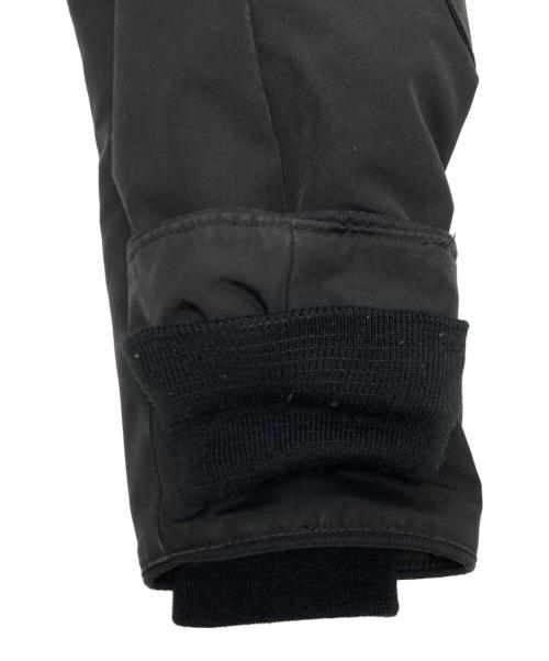 CANADA GOOSE（カナダグース）CANADA GOOSE (カナダグース) RUSSELL PARKA ブラック サイズ:SIZE Mの古着・服飾アイテム