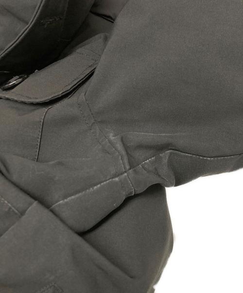 CANADA GOOSE（カナダグース）CANADA GOOSE (カナダグース) RUSSELL PARKA ブラック サイズ:SIZE Mの古着・服飾アイテム
