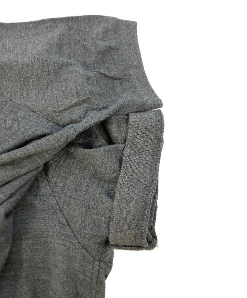 Thom Browne（トムブラウン）Thom Browne (トムブラウン) ポロシャツ グレー サイズ:SIZE Lの古着・服飾アイテム
