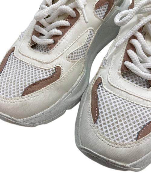 D.A.T.E.（デイト）D.A.T.E. (デイト) FUGA スニーカー ホワイト サイズ:24.5の古着・服飾アイテム