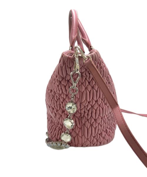 MIU MIU（ミュウミュウ）MIU MIU (ミュウミュウ) ナッパクリスタル ショルダーバッグ ピンクの古着・服飾アイテム