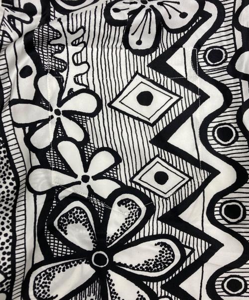 Dior（ディオール）Dior (ディオール) Shawn Stussy (ショーン・ステューシー) ハーフパンツ ホワイト×ブラック サイズ:SIZE 50の古着・服飾アイテム