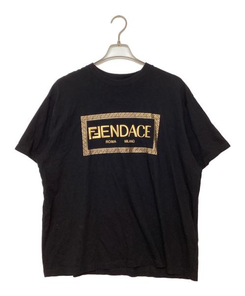 FENDI（フェンディ）FENDI (フェンディ) VERSACE (ヴェルサーチェ) Fendace Logo Tee ブラック サイズ:SIZE Lの古着・服飾アイテム