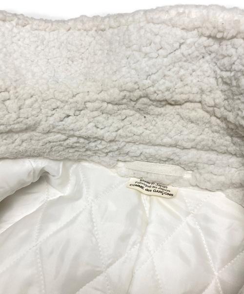 COMME des GARCONS HOMME PLUS（コムデギャルソンオムプリュス）COMME des GARCONS HOMME PLUS (コムデギャルソンオムプリュス) 捻じれボアコート ホワイト サイズ:SIZE XSの古着・服飾アイテム