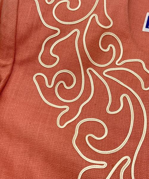 Yves Saint Laurent（イヴサンローラン）Yves Saint Laurent (イヴサンローラン) デザイン刺繍テーラード ピンク サイズ:SIZE Mの古着・服飾アイテム