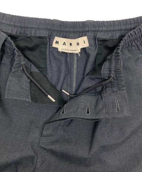 MARNI（マルニ）MARNI (マルニ) ウールトロピカルシャーリング1Pテーパードパンツ グレー サイズ:48の古着・服飾アイテム