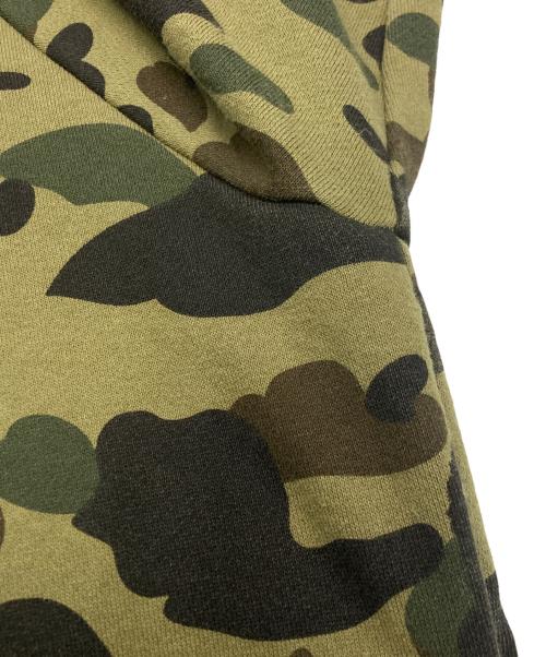 A BATHING APE（ア ベイシング エイプ）A BATHING APE (ア ベイシング エイプ) カモフラ 切替パーカー カーキ サイズ:SIZE XLの古着・服飾アイテム