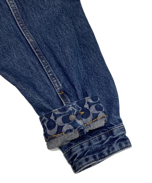 COACH（コーチ）COACH (コーチ) Signature Denim Tracker シグネチャー デニム トラッカージャケット インディゴ サイズ:size Mの古着・服飾アイテム