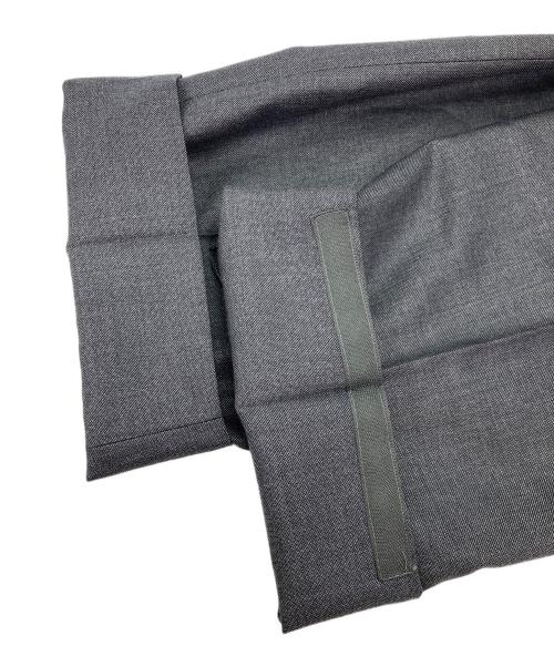 BOSS（ボス）BOSS (ボス) セットアップスーツ グレー サイズ:48の古着・服飾アイテム