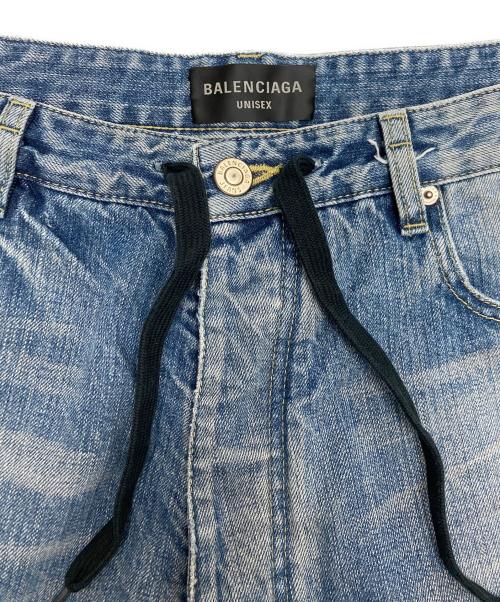 BALENCIAGA（バレンシアガ）BALENCIAGA (バレンシアガ) ツイストバギーデニムパンツ インディゴ サイズ:Mの古着・服飾アイテム