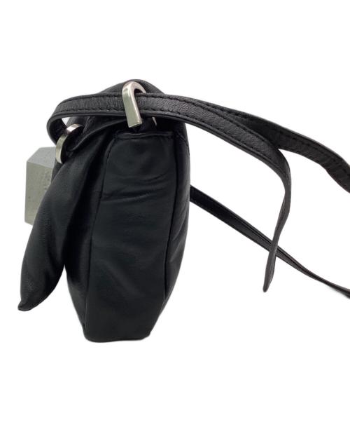 RICK OWENS（リックオウエンス）RICK OWENS (リックオウエンス) BIG PILLOW GRIFFIN ブラック サイズ:実寸サイズをご参照下さい。の古着・服飾アイテム