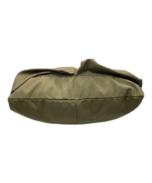 MADISON BLUE（マディソンブルー）MADISON BLUE (マディソンブルー) HELMET BAG カーキの古着・服飾アイテム
