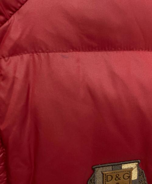 DOLCE & GABBANA（ドルチェ＆ガッバーナ）DOLCE & GABBANA (ドルチェ＆ガッバーナ) ダウンジャケット レッド サイズ:SIZE 46の古着・服飾アイテム