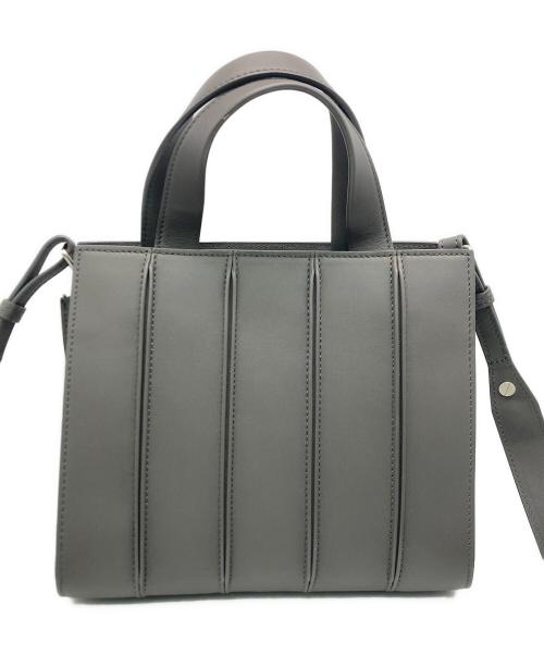 MaxMara（マックスマーラ）MaxMara (マックスマーラ) ホイットニーカーフレザー スモール バッグ グレーの古着・服飾アイテム