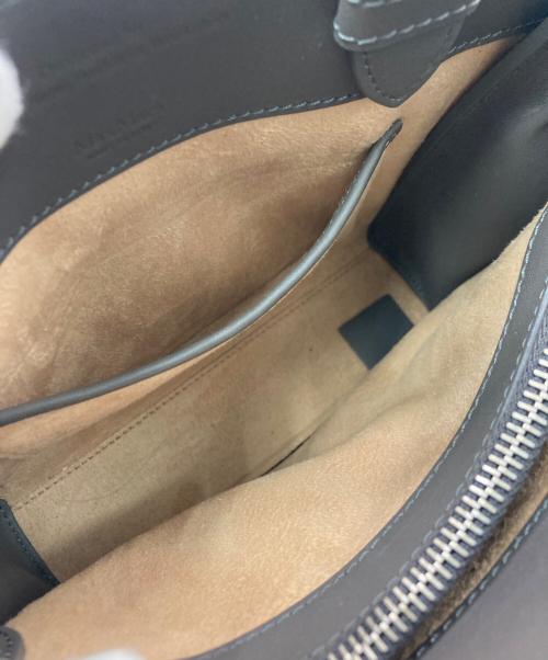 MaxMara（マックスマーラ）MaxMara (マックスマーラ) ホイットニーカーフレザー スモール バッグ グレーの古着・服飾アイテム