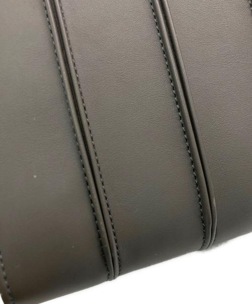 MaxMara（マックスマーラ）MaxMara (マックスマーラ) ホイットニーカーフレザー スモール バッグ グレーの古着・服飾アイテム