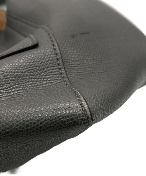 Valextra（ヴァレクストラ）Valextra (ヴァレクストラ) ミディアムバケットショルダーバッグ グレーの古着・服飾アイテム