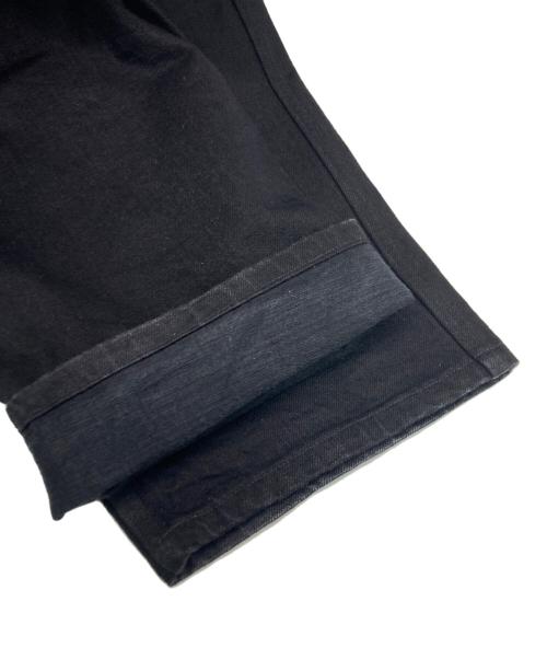 COMOLI（コモリ）COMOLI (コモリ) ブラックテーパードデニムパンツ ブラック サイズ:SIZE　3の古着・服飾アイテム