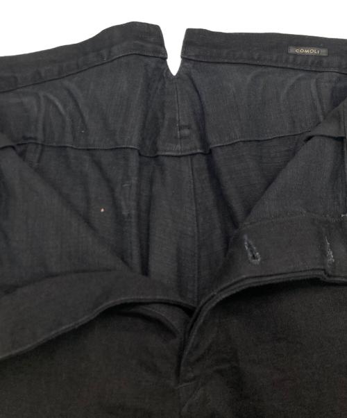 COMOLI（コモリ）COMOLI (コモリ) ブラックデニムオーバーパンツ ブラック サイズ:SIZE 3の古着・服飾アイテム