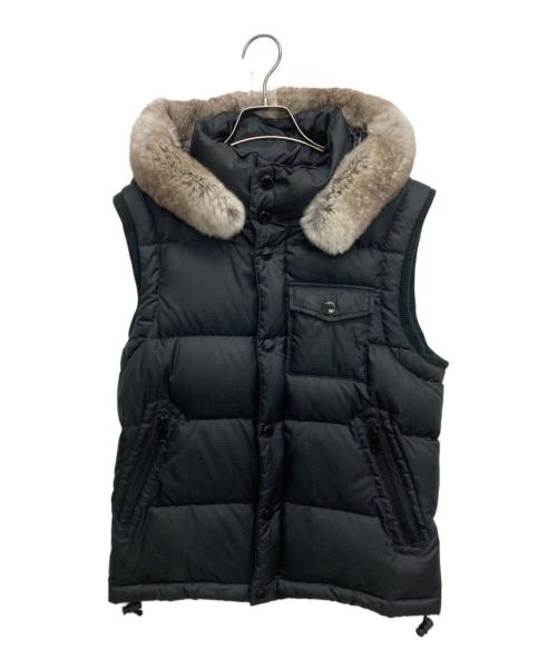 BURBERRY BLUE LABEL（バーバリー ブルー レーベル）BURBERRY BLUE LABEL (バーバリーロンドンブルーレーベル) ダウンベスト ブラック サイズ:SIZE　Mの古着・服飾アイテム