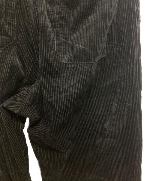 COMOLI（コモリ）COMOLI (コモリ) コーデュロイ ドローストリングパンツ ブラック サイズ:SIZE3の古着・服飾アイテム