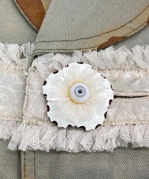 UNDERCOVER（アンダーカバー）UNDERCOVER (アンダーカバー) 目玉 レース デザインジャケット カーキ サイズ:SIZE 1の古着・服飾アイテム