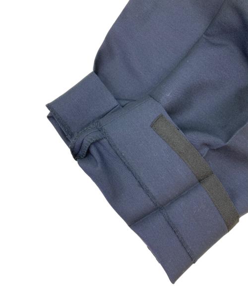 BOSS HUGO BOSS（ボス ヒューゴボス）BOSS HUGO BOSS (ボス ヒューゴボス) シルクウールセットアップスーツ ネイビー サイズ:48の古着・服飾アイテム