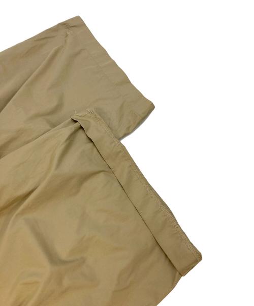 DOLCE & GABBANA（ドルチェ＆ガッバーナ）DOLCE & GABBANA (ドルチェ＆ガッバーナ) ハーフパンツ ベージュ サイズ:SIZE48の古着・服飾アイテム