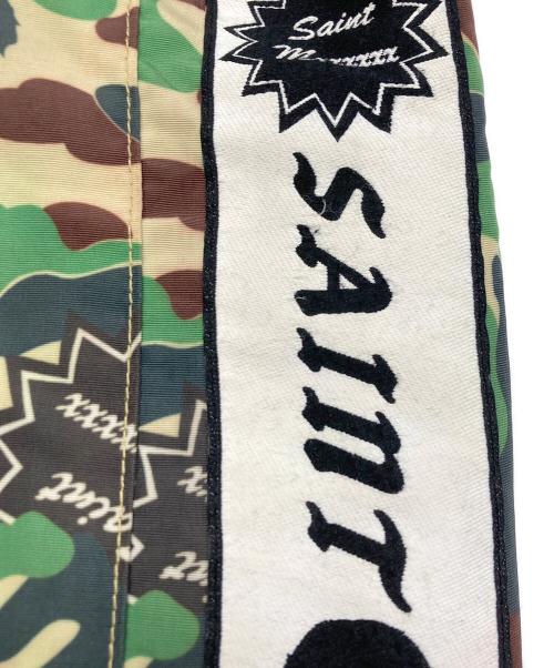 A BATHING APE（ア ベイシング エイプ）A BATHING APE (ア ベイシング エイプ) SAINT MICHAEL (セントマイケル) AP TRACK PNT グリーン サイズ:SIZE Mの古着・服飾アイテム