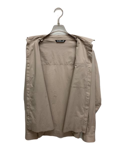 ARC'TERYX（アークテリクス）ARC'TERYX (アークテリクス) SKYLINE LS SHIRT ベージュ サイズ:SIZE Mの古着・服飾アイテム