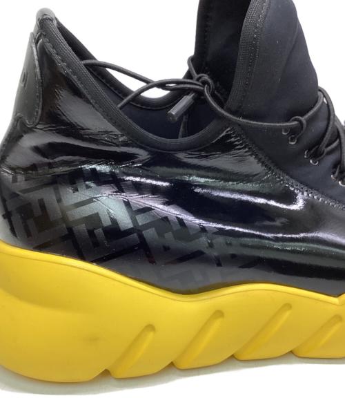 FENDI（フェンディ）FENDI (フェンディ) シェードエフェクトFFプリントスニーカー イエロー×ブラック サイズ:SIZE 8の古着・服飾アイテム