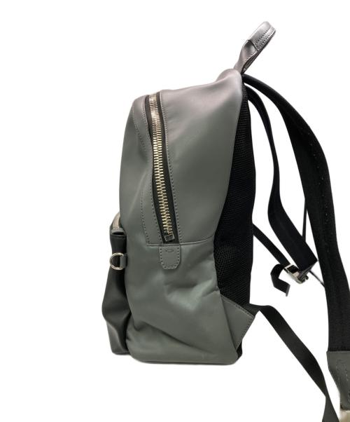 FENDI（フェンディ）FENDI (フェンディ) セレリアモンスターレザーリュック ブラック×グレーの古着・服飾アイテム