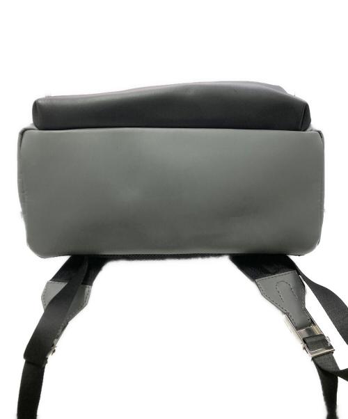 FENDI（フェンディ）FENDI (フェンディ) セレリアモンスターレザーリュック ブラック×グレーの古着・服飾アイテム