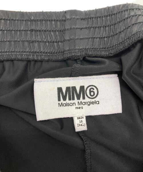 MM6 Maison Margiela（エムエムシックスメゾンマルジェラ）MM6 Maison Margiela (エムエムシックスメゾンマルジェラ) コーティングイージーワイドパンツ ブラック サイズ:SIZE Sの古着・服飾アイテム