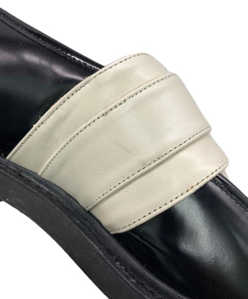 ROBERT CLERGERIE（ロベール・クレジュリー）ROBERT CLERGERIE (ロベール・クレジュリー) ローファー ホワイト×ブラック サイズ:SIZE 23cmの古着・服飾アイテム