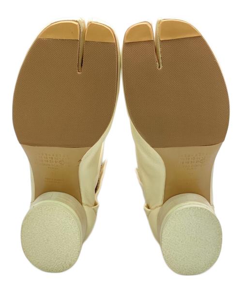 Maison Margiela（メゾンマルジェラ）Maison Margiela (メゾンマルジェラ) TABI/足袋ブーツ アイボリー サイズ:SIZE 37の古着・服飾アイテム